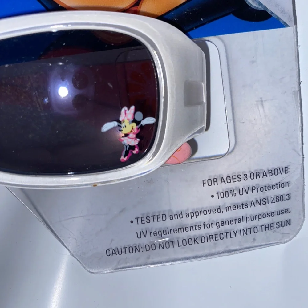 NWT Disney Minnie Mouse Children’s Sunglasses